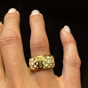 Coach ring gold and white size 6